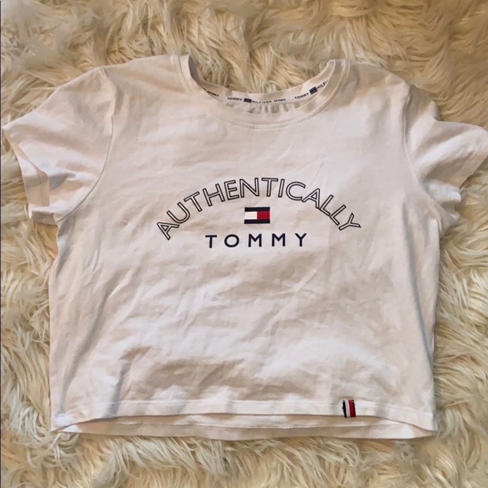 Tommy Hilfiger crop top